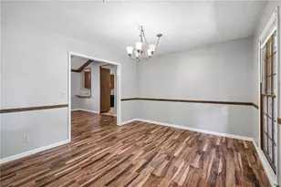 667 Kingswood Ct, Lithia Springs, GA 30122 - Photo 10