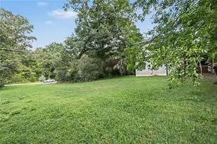 2370 McAfee Rd, Decatur, GA 30032 - Photo 6