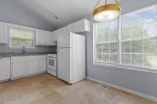 2262 Cobb Creek Dr, Decatur, GA 30032 - Photo 10