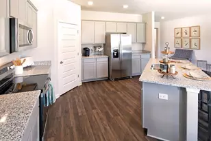 300 Defilippe Dr, Statham, GA 30666 - Photo 6