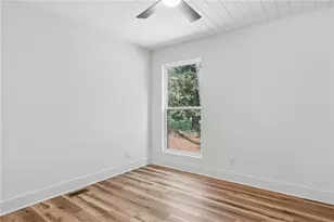 400 Cottonwood Dr, Woodstock, GA 30189 - Photo 32