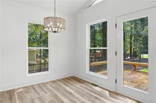 400 Cottonwood Dr, Woodstock, GA 30189 - Photo 14