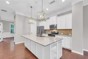 1653 SE Sabastian Point, Atlanta, GA 30329 - Photo 8