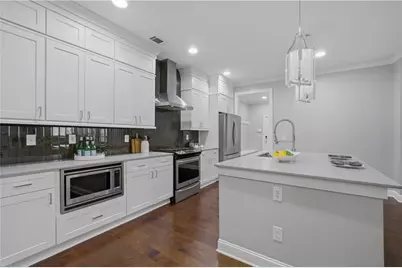 2681 Oak Leaf Place SE, Atlanta, GA 30316 - Photo 2