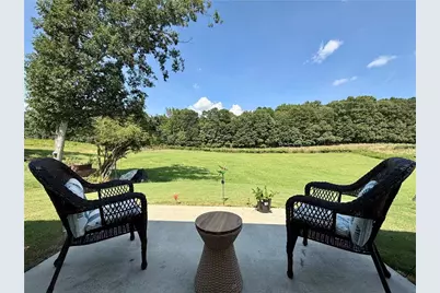 240 Hyde Park, Winder, GA 30680 - Photo 36