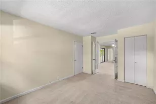 14 Dunwoody Springs Dr, Sandy Springs, GA 30328 - Photo 20