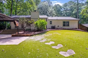 9570 Hillside Dr, Roswell, GA 30076 - Photo 44
