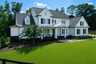678 Bit O'Luck Dr, Suwanee, GA 30024 - Photo 2
