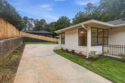 1447 Skyhaven Road, Atlanta, GA 30316 - Photo 8