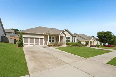 716 Elizabeth Trail, Woodstock, GA 30189 - Photo 2