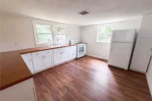 1727 Green St NE, Conyers, GA 30012 - Photo 2