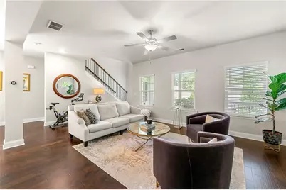 985 Shelnutt Drive, Marietta, GA 30060 - Photo 14
