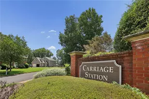 235 Carriage Station Cir, Roswell, GA 30075 - Photo 38