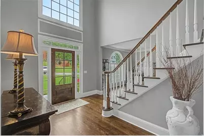1367 Winborn Circle NW, Kennesaw, GA 30152 - Photo 8