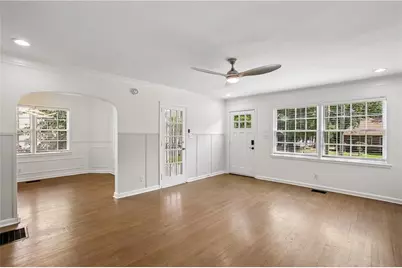 1649 Beecher Street SW, Atlanta, GA 30310 - Photo 4