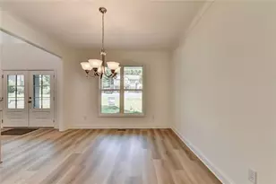 9135 Fox Trail Ln, Gainesville, GA 30506 - Photo 12