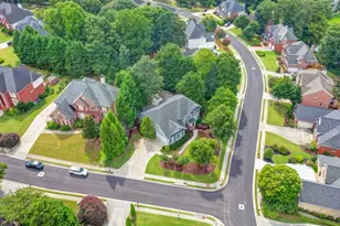 1232 Forest Crest Dr, Dacula, GA 30019 - Photo 2