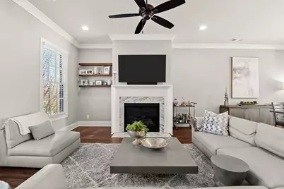 160 Clover Court, Roswell, GA 30075 - Photo 4