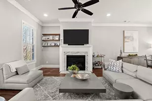 160 Clover Ct, Roswell, GA 30075 - Photo 4
