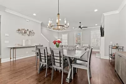 160 Clover Court, Roswell, GA 30075 - Photo 12