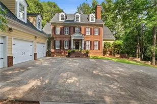 256 Westchester Dr, Griffin, GA 30223 - Photo 2