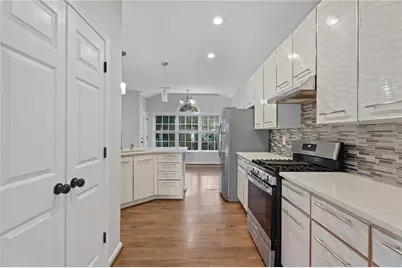 1010 Burycove Lane, Lawrenceville, GA 30043 - Photo 10