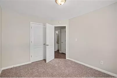 722 Rosewood Circle, Jonesboro, GA 30238 - Photo 14