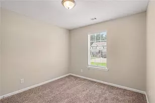 722 Rosewood Cir, Jonesboro, GA 30238 - Photo 16