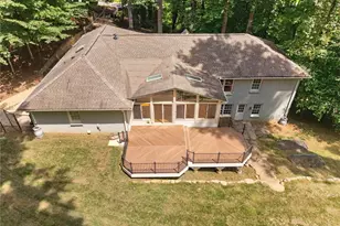 415 Forest Hills Dr, Sandy Springs, GA 30342 - Photo 50