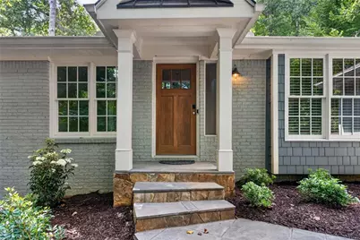 415 Forest Hills Drive, Sandy Springs, GA 30342 - Photo 4