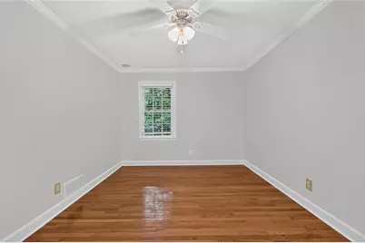 415 Forest Hills Drive, Sandy Springs, GA 30342 - Photo 24