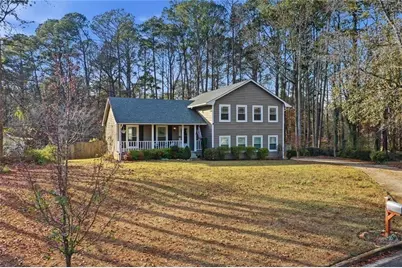 4766 McKee Court SW, Mableton, GA 30126 - Photo 2
