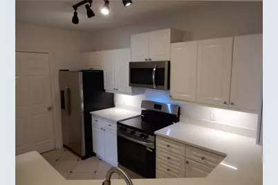 3334 Peachtree Road NE #1213, Atlanta, GA 30326 - Photo 8