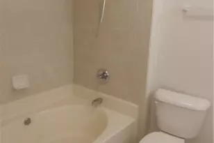 3334 Peachtree Rd NE, Atlanta, GA 30326 - Photo 20
