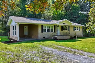 552 Everett Springs Rd SW, Calhoun, GA 30701 - Photo 2