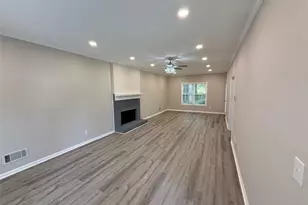 2781 Jen Chris Dr, Snellville, GA 30039 - Photo 8