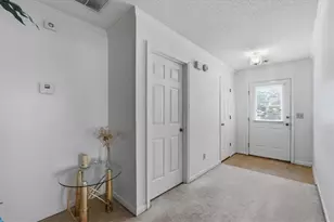 511 Barclay Ct, Stone Mountain, GA 30083 - Photo 6