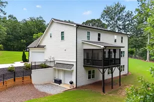 727 Old Collins Rd, Hoschton, GA 30548 - Photo 74