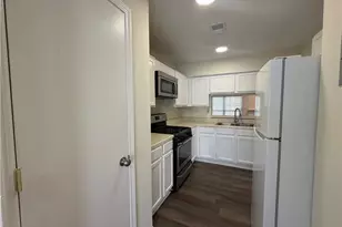 3201 Long Iron Dr, Lawrenceville, GA 30044 - Photo 8