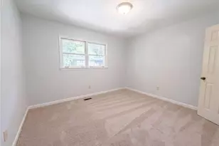 3318 Ben Hill St SW, Marietta, GA 30008 - Photo 8