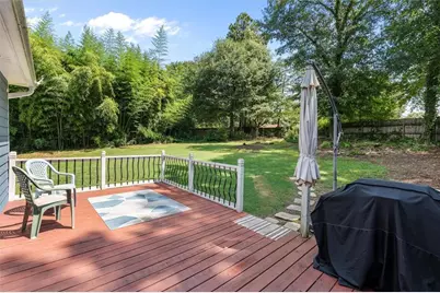 101 Mallard Ln, Carrollton, GA 30117 - Photo 2