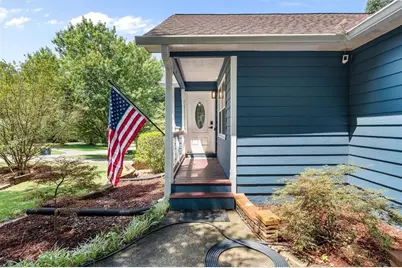 101 Mallard Ln, Carrollton, GA 30117 - Photo 4