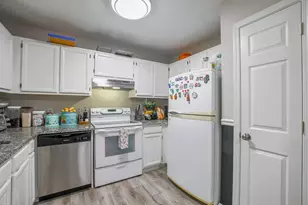 356 Meadow Trace Dr, Auburn, GA 30011 - Photo 16