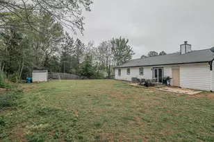 356 Meadow Trace Dr, Auburn, GA 30011 - Photo 28