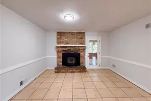 1653 E Kellogg Cir, Douglasville, GA 30134 - Photo 6