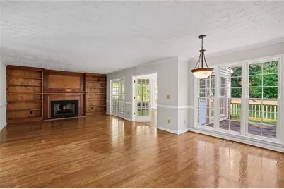 2350 Montrose Place, Snellville, GA 30078 - Photo 10