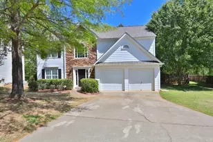 2820 Northcliff Dr, Suwanee, GA 30024 - Photo 2