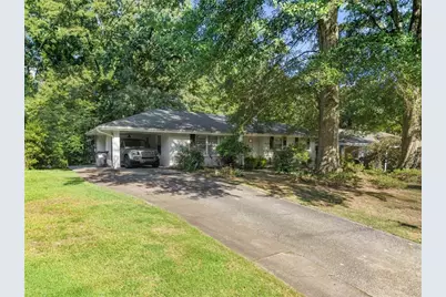 2834 S Clark Drive, East Point, GA 30344 - Photo 1