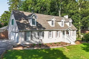 317 Craig Dr, Lawrenceville, GA 30046 - Photo 2