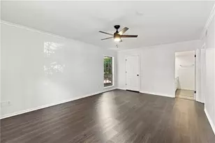 6851 Roswell Rd, Sandy Springs, GA 30328 - Photo 12
